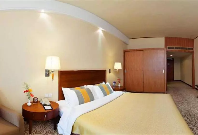 Hotel Equatorial Qingdao