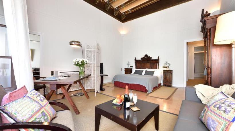 Хостел Can Carol