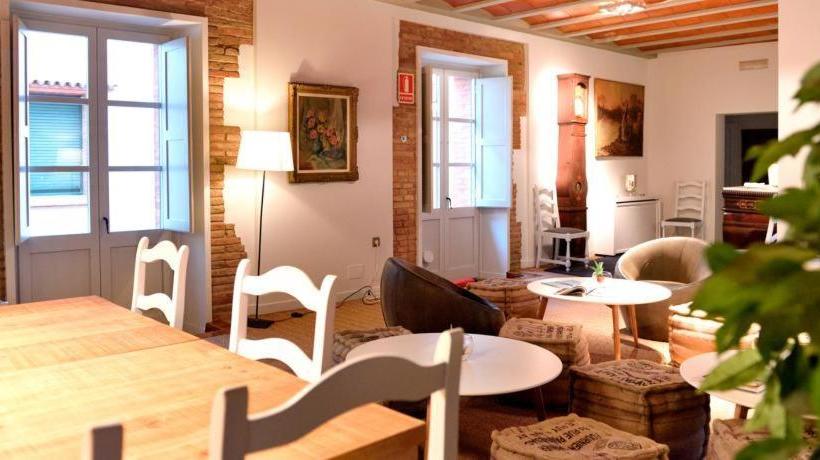 Хостел Can Carol