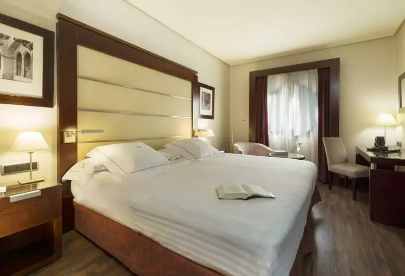 호텔 Badajoz Center