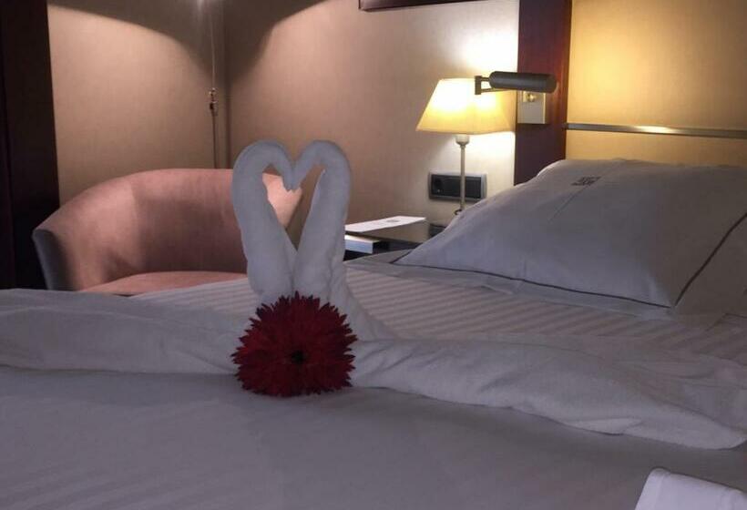 בית מלון כפרי Badajoz Center