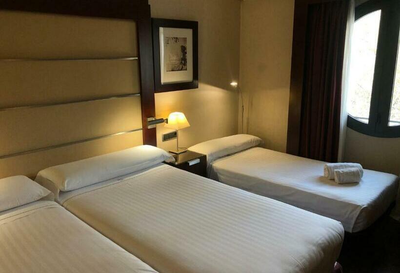 בית מלון כפרי Badajoz Center