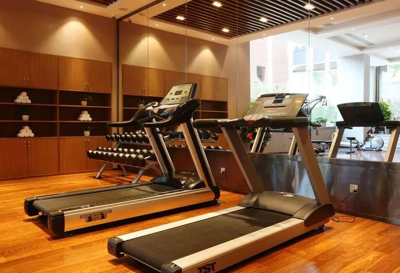 Felicity Hotel Shenzhen, Luohu Railway Station