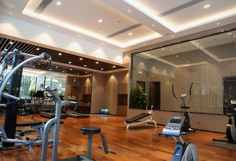 Felicity Hotel Shenzhen, Luohu Railway Station