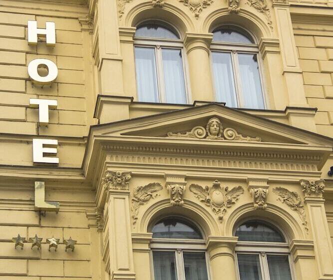 Boutique Hotel Seven Days