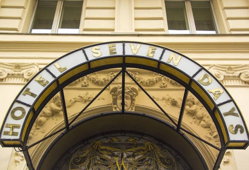 Boutique Hotel Seven Days