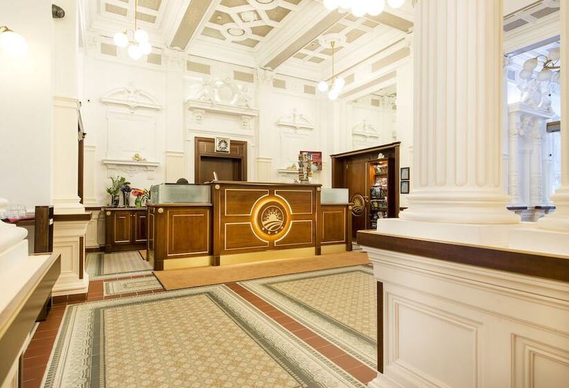 Boutique Hotel Seven Days