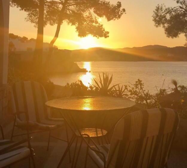 호텔 Cala Fornells