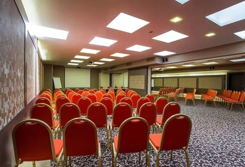 호텔 Eurostars Sofia City