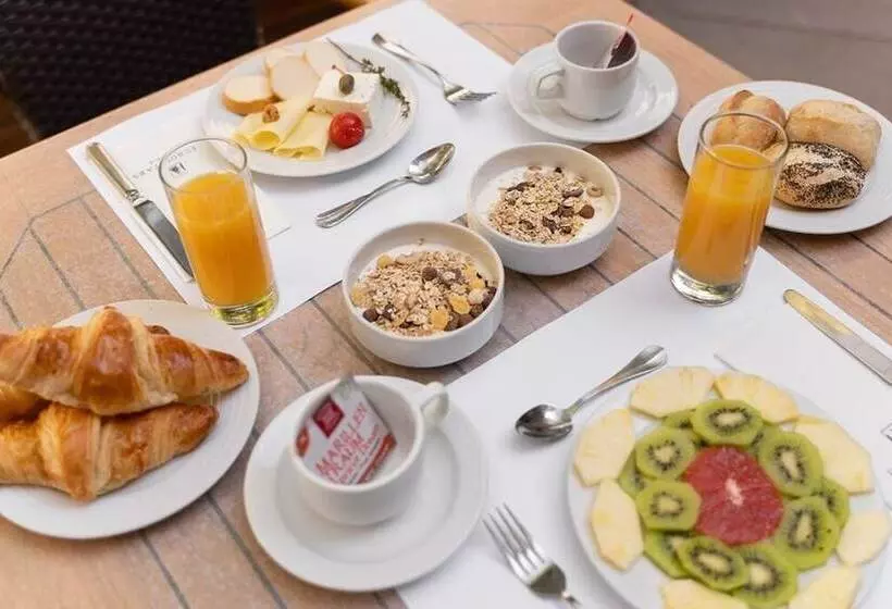 호텔 Eurostars Sofia City