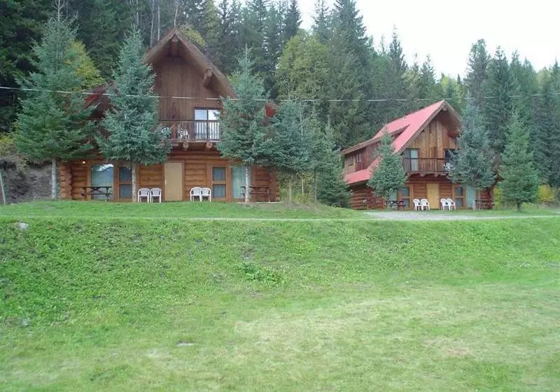 ホテル Helmcken Falls Lodge