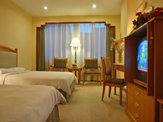 Otel Holiday Inn Shenyang Zhongshan