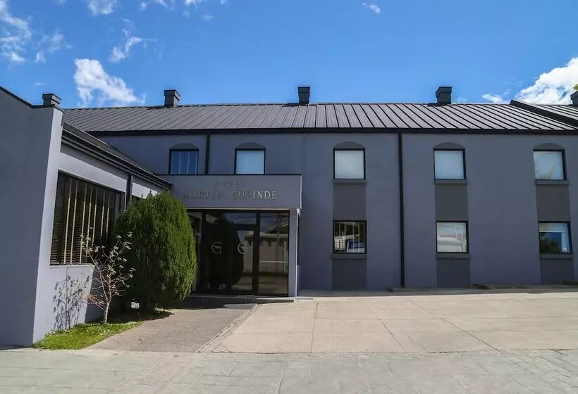 Отель Martín Gusinde