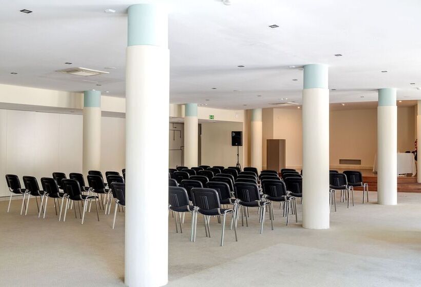 호텔 Porta do Sol Conference & Spa