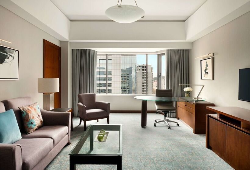 فندق Shangri La Qingdao   May Fourth Square