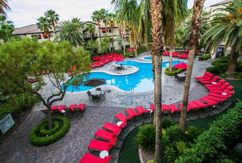 هتل Tuscany Suites & Casino