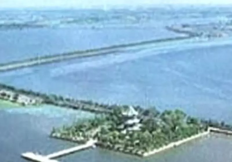 Отель Ramada Plaza Tianlu