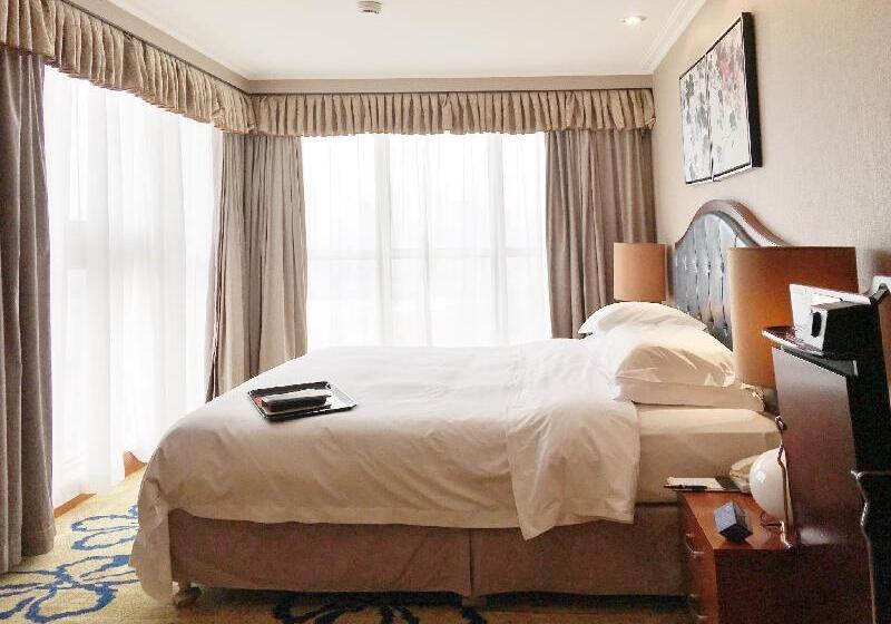 בית מלון כפרי Ramada Plaza Tianlu