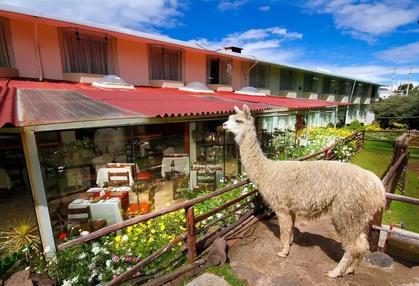 هتل Lake Titicaca