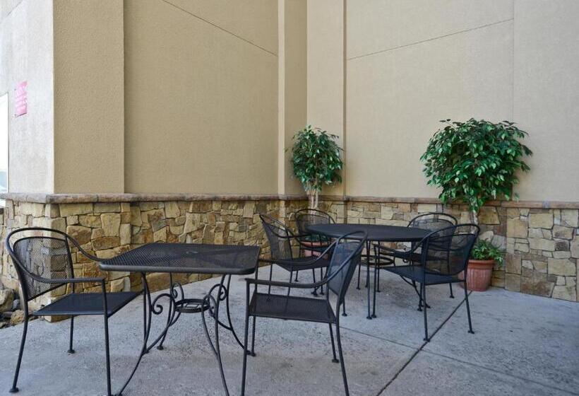 فندق Yellowstone West Gate