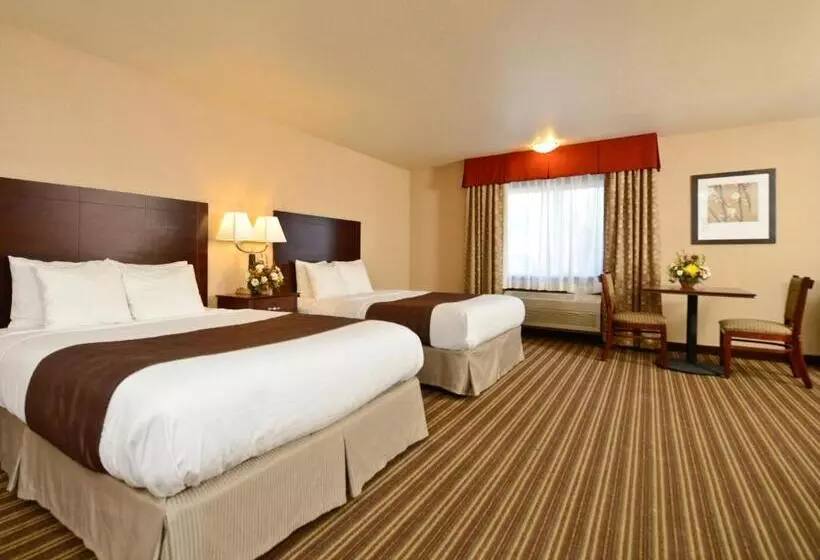 هتل Yellowstone West Gate