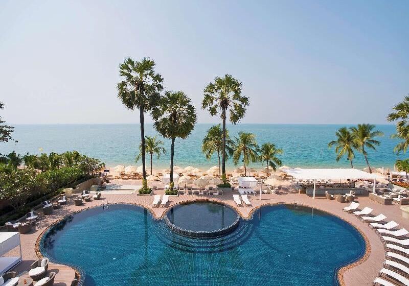 منتجع Pullman Pattaya Hotel G