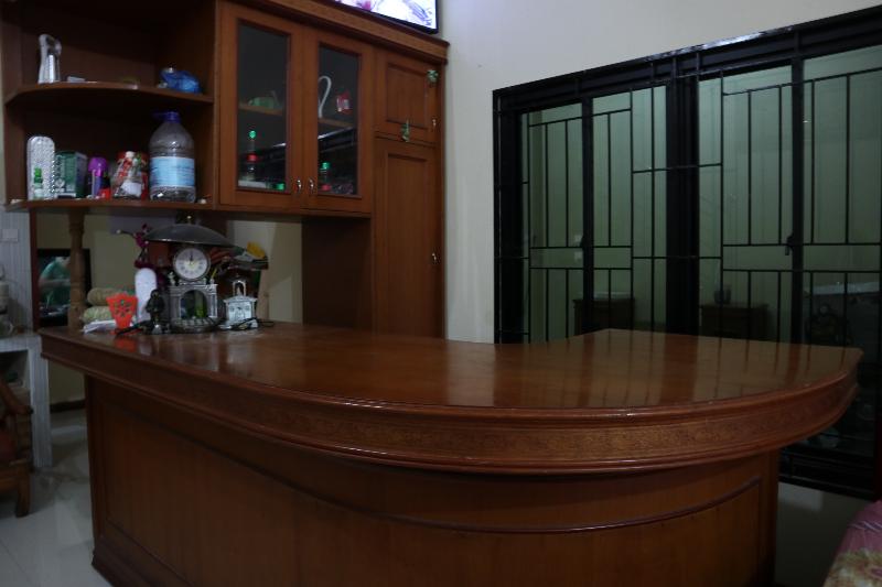 בית מלון כפרי Reddoorz Syariah At D Rizs Homestay