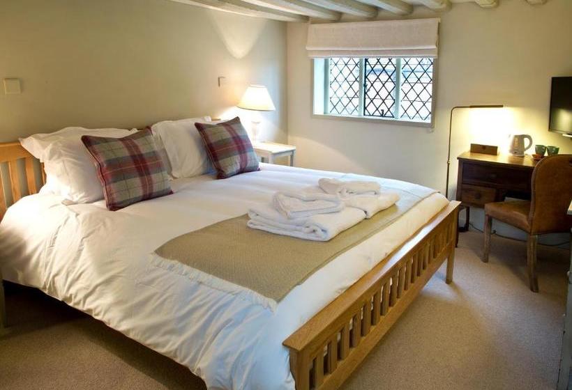 فندق صغير The Bear Inn