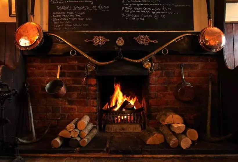 ユースホステル The Bear Inn