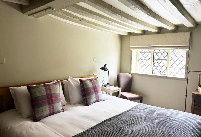 فندق صغير The Bear Inn