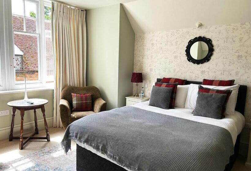 فندق صغير The Bear Inn