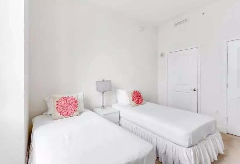 Dadeland Towers By Miami Vacations