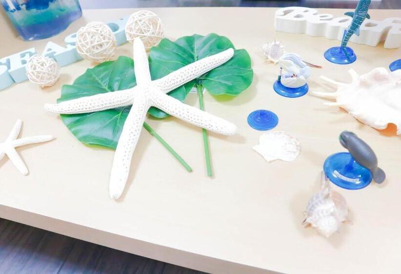 Hotel Harbor Beach House