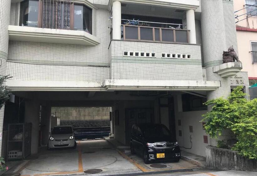 Hotel Harbor Beach House