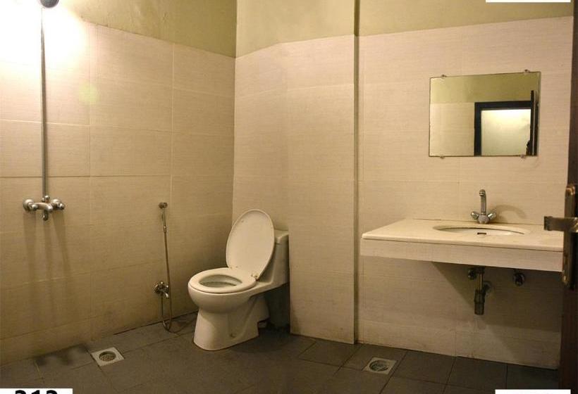 هتل Royal Gardens Lahore