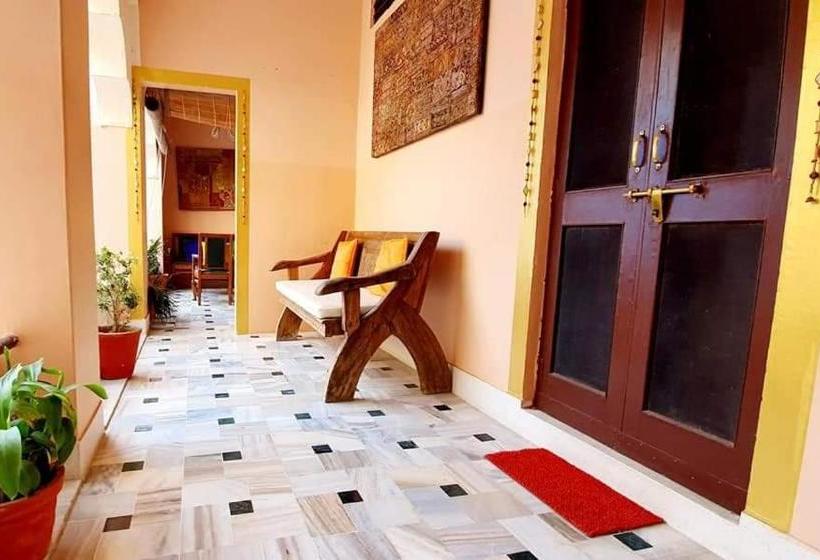 Majatalo Durag Niwas Guest House