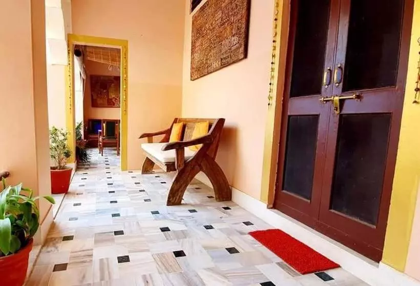 پانسیون Durag Niwas Guest House