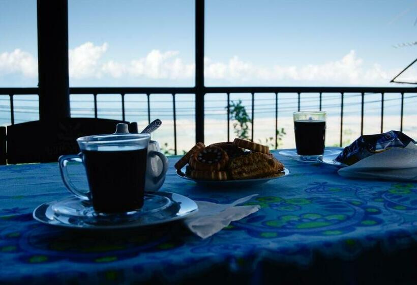 پانسیون Guest House Aisi