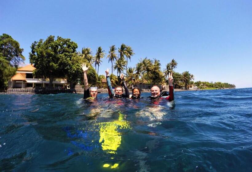 ペンション La Bila Dive Resort Amed