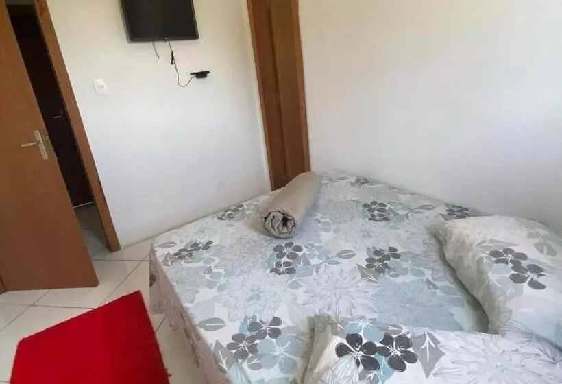Majatalo Pousada Dina