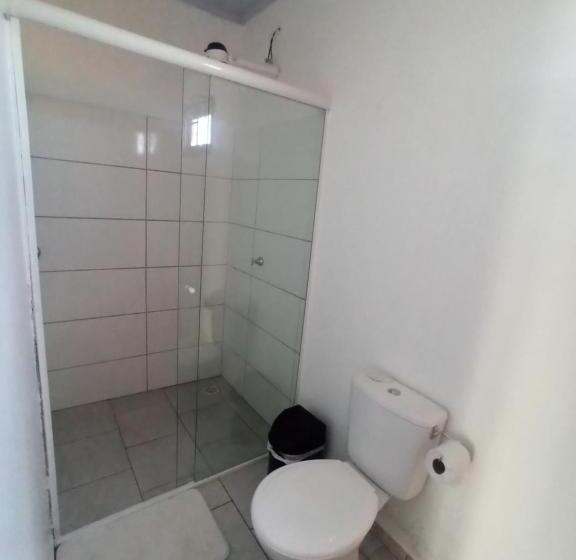 پانسیون Pousada Dina