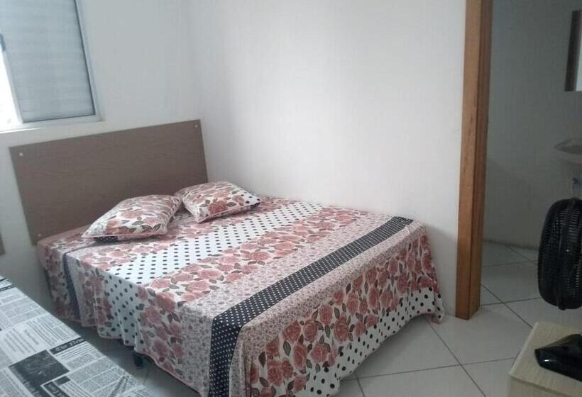 پانسیون Pousada Dina