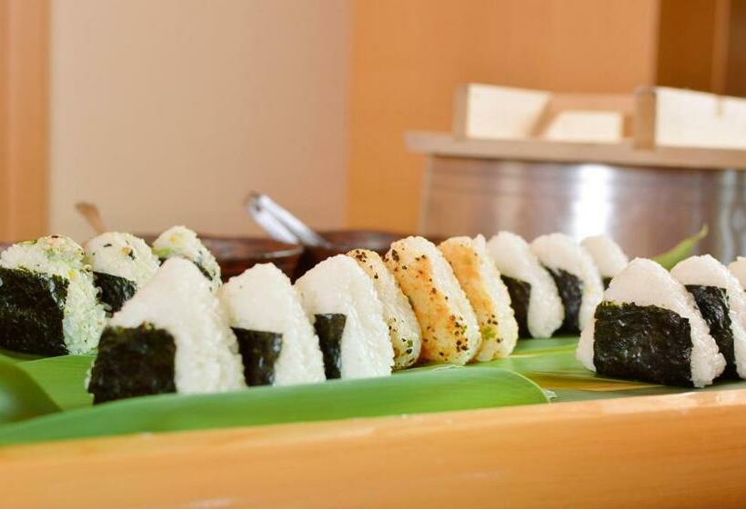 בית מלון כפרי Shoho