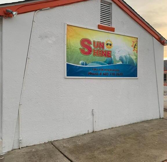 فندق على الطريق Sun Shine