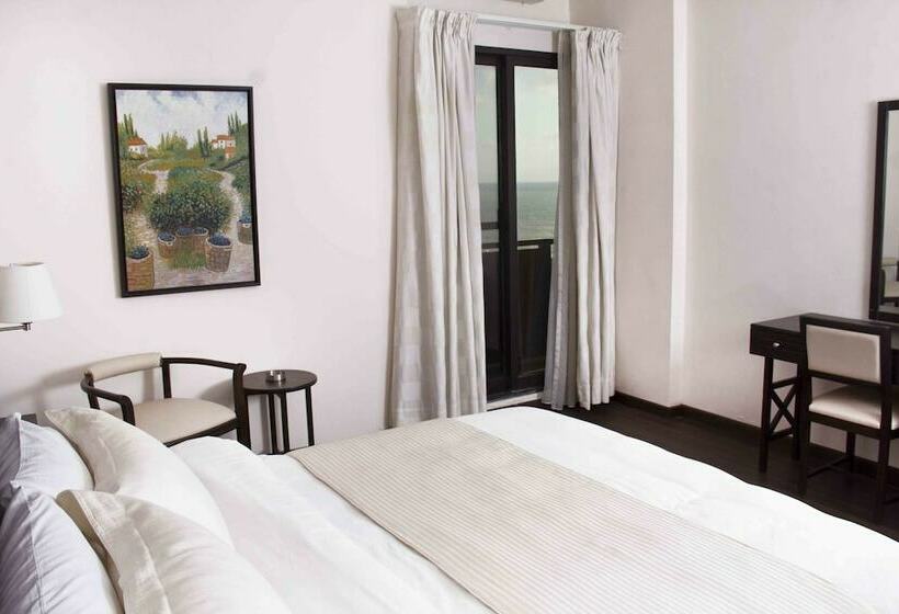 هتل Al Jamila Suites