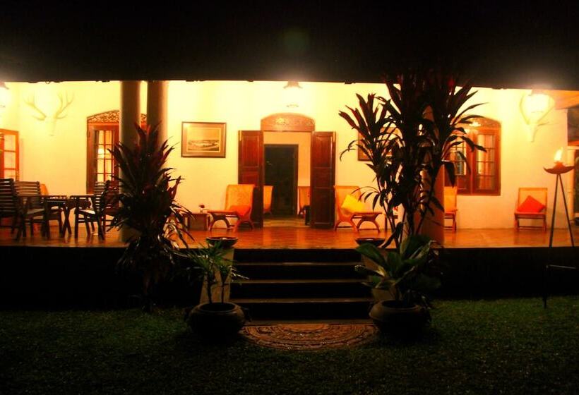 فندق Athulya Villas