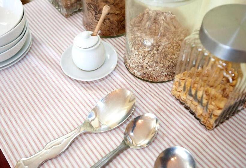 Hotel Brooklands House