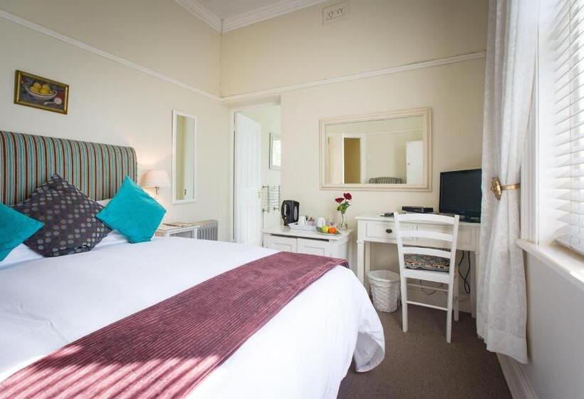 Hotel Brooklands House