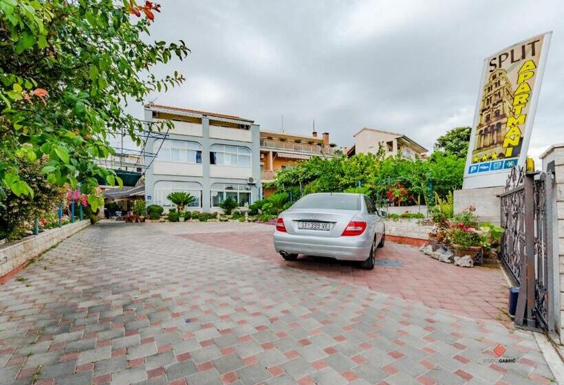 Hotel Guesthouse Rooms Split