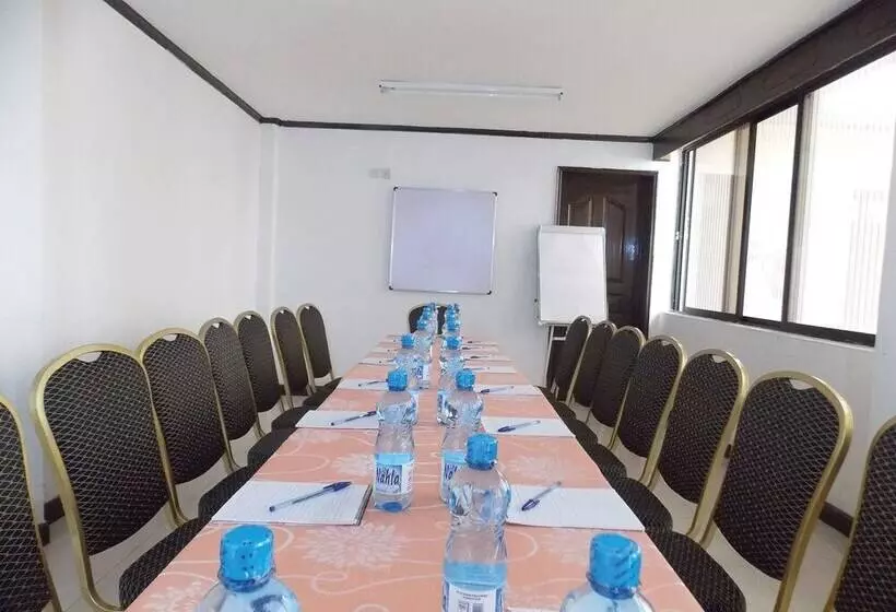 هتل Hanan Guest House